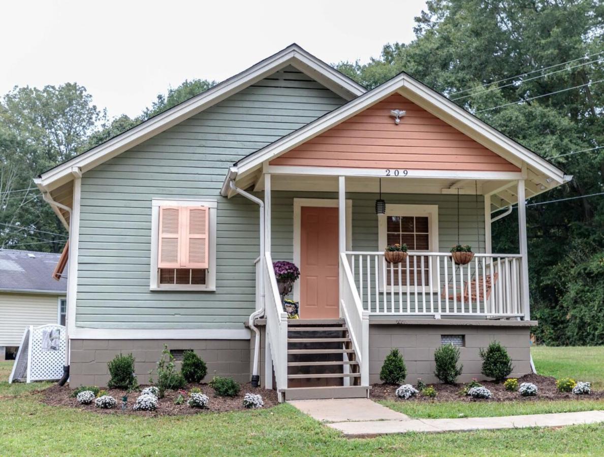 Clemson Memorabilia House Frank Howard III Home Exterior photo